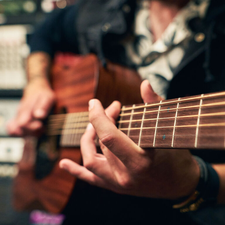 Mellow Your Strum, Play Along, Humidify